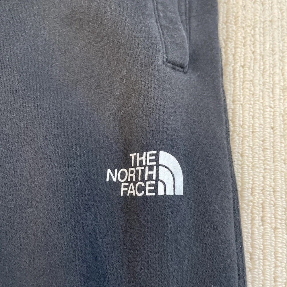 THE NORTH FACE Men's Small Jogger Sweatpants  Black cotton blend